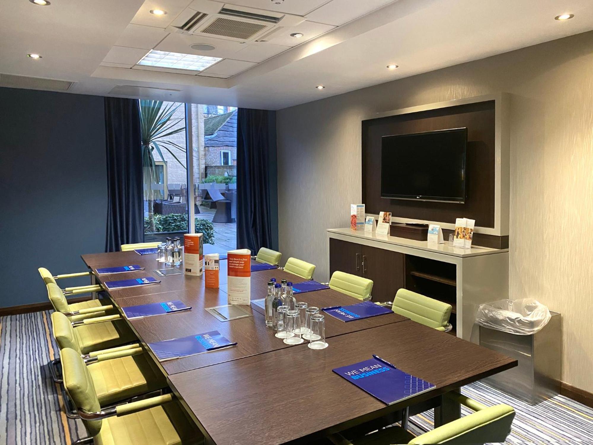 Holiday Inn Express Windsor By Ihg Dış mekan fotoğraf