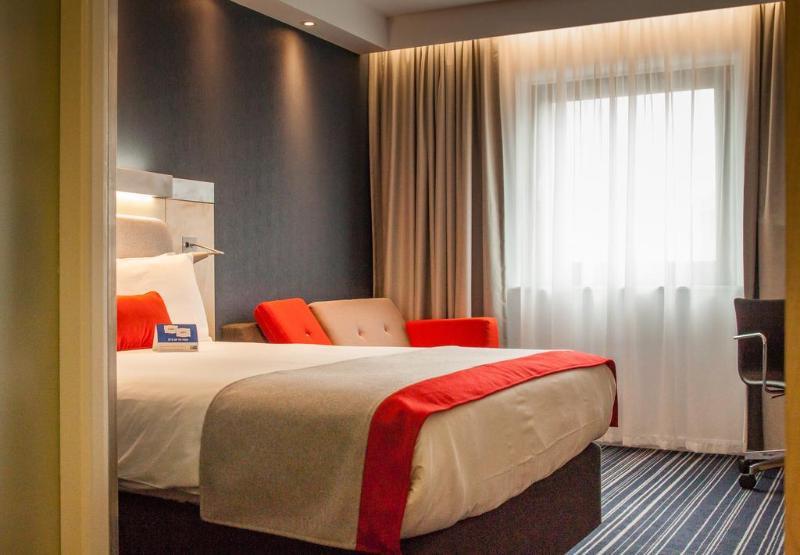 Holiday Inn Express Windsor By Ihg Dış mekan fotoğraf