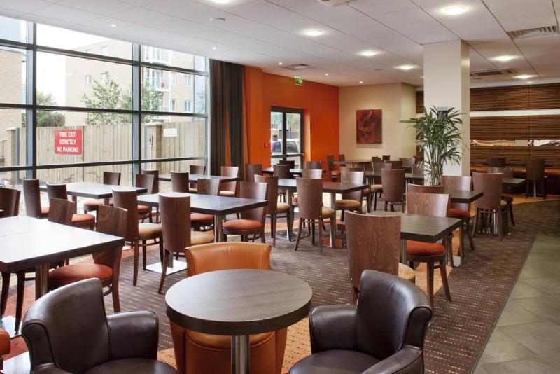 Holiday Inn Express Windsor By Ihg Dış mekan fotoğraf